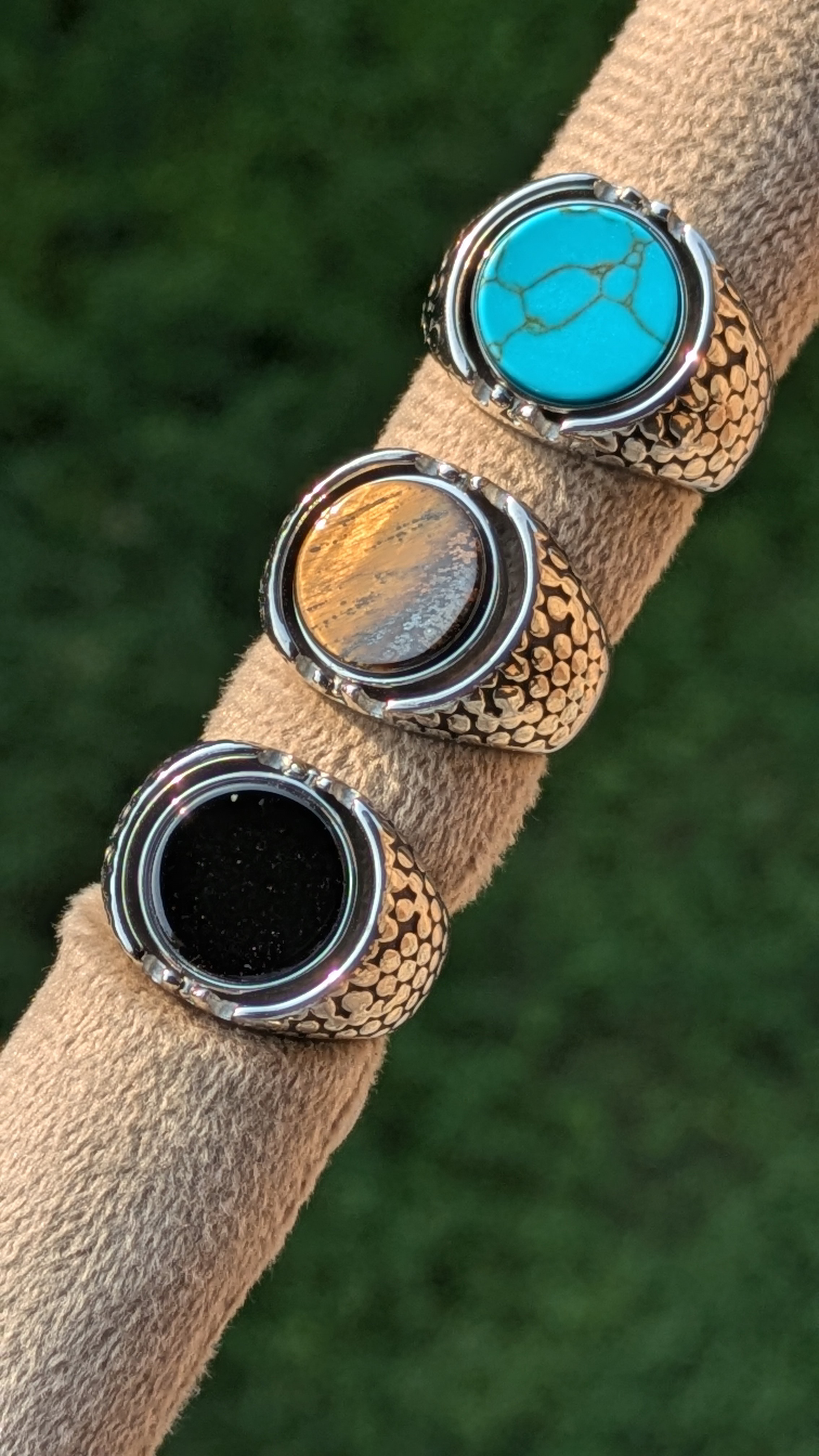 Dragon’s Eye Spinner Signet Ring image 2